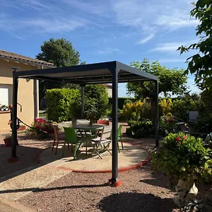  Hébergement de vacances De Madame France
