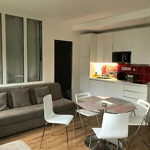  Apartment Tour Eiffel Rent France