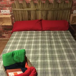  Homestay In A Shared Touching The Border :) Spain